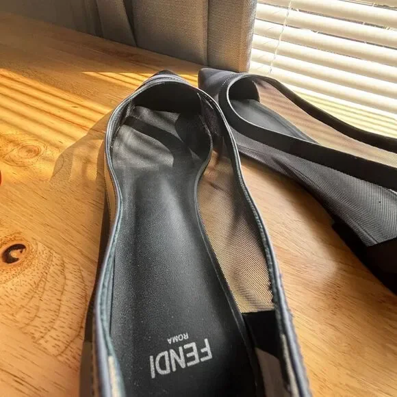 AUTHENTIC FENDI COLIBRI' MESH & LEATHER POINTED TOE FLATS SIZE 39 (8.5) - Picture 15 of 15